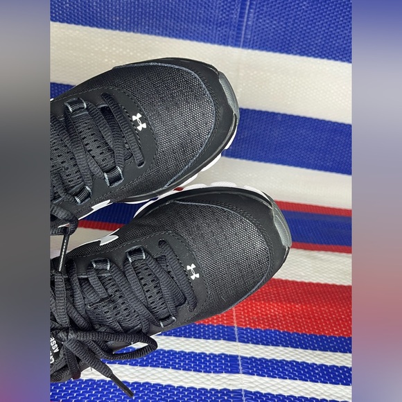 UNDER ARMOUR CHARGED ASSERT 8 RUNNING SHOES SIZE 7 WOMEN’S SNEAKERS - CASUAL - Picture 8 of 10